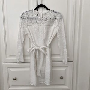 Gap XS white eyelet dress with waist tie